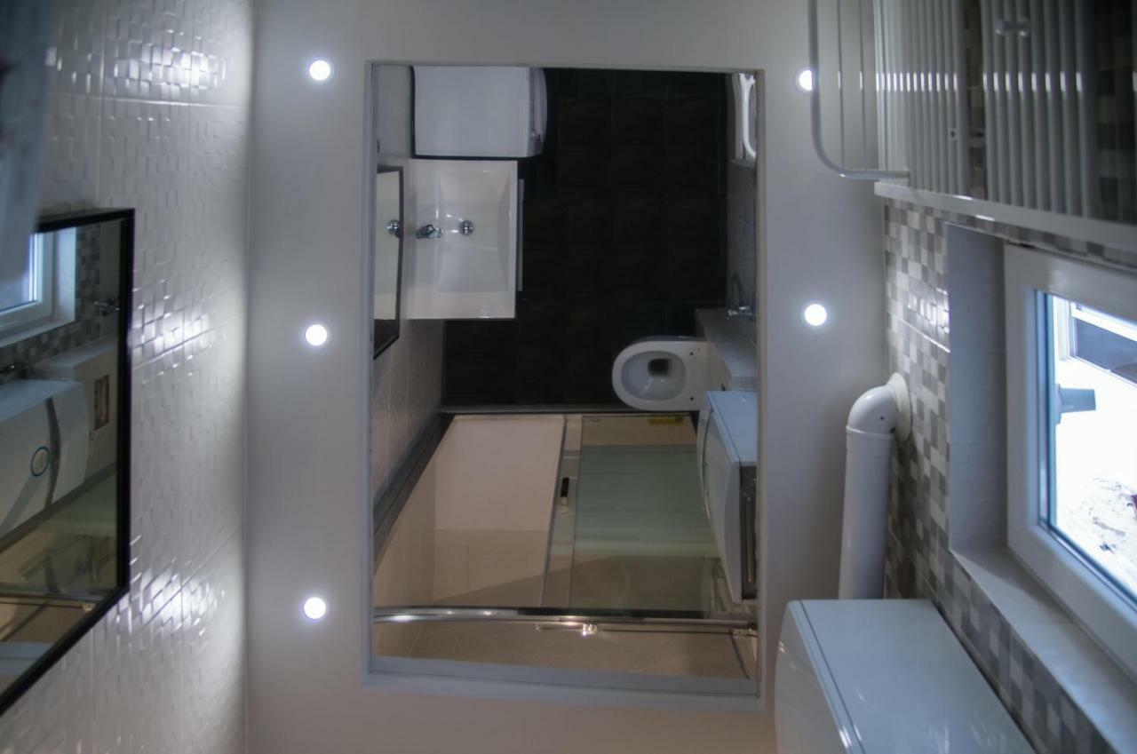 Camp Nou, Europa Fira - Modern Two-Bedroom Apartment With Heating L'Hospitalet de Llobregat Exterior foto