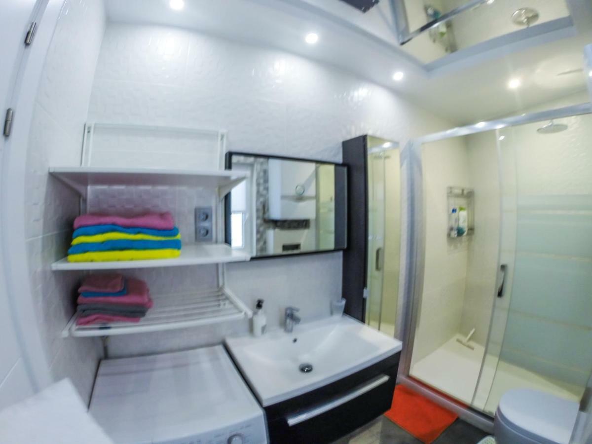 Camp Nou, Europa Fira - Modern Two-Bedroom Apartment With Heating L'Hospitalet de Llobregat Exterior foto