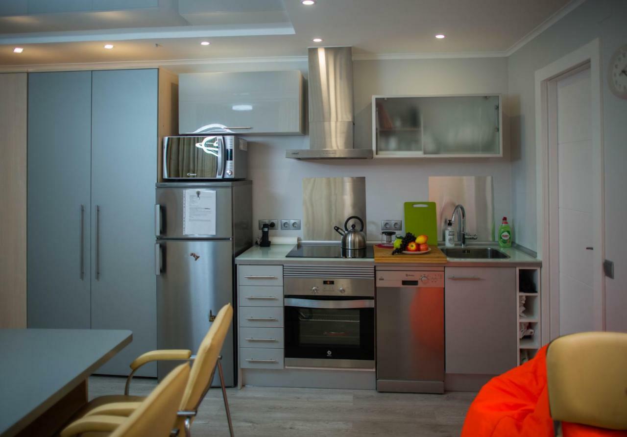 Camp Nou, Europa Fira - Modern Two-Bedroom Apartment With Heating L'Hospitalet de Llobregat Exterior foto